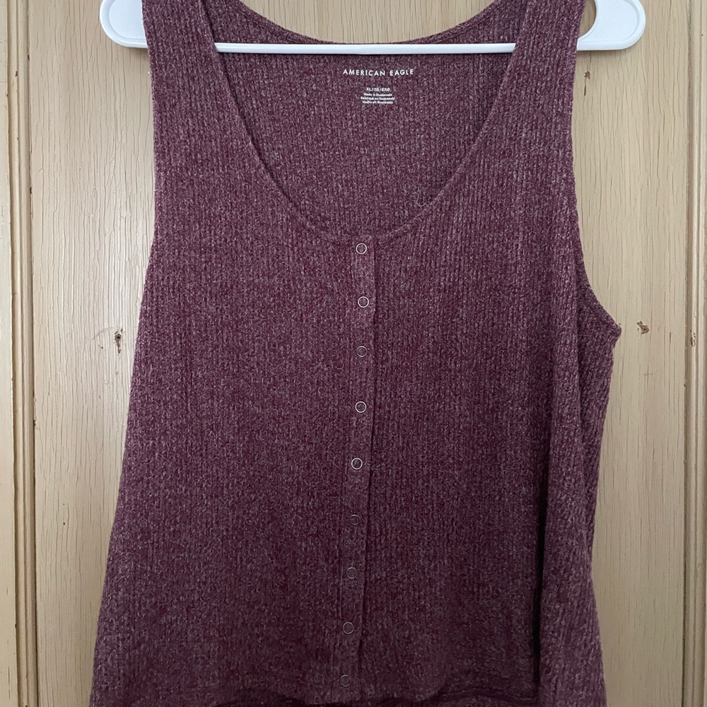 AE button down tank
